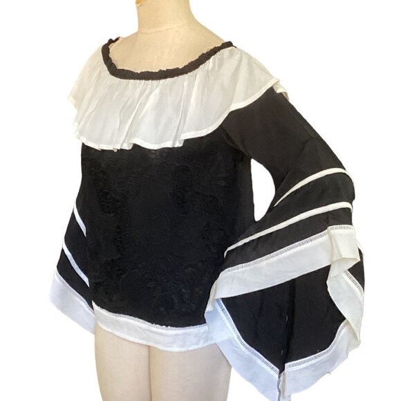 P Luca Milano L Black & White Ruffle Neck Embroidered Lace Front Top 108J - Picture 3 of 9